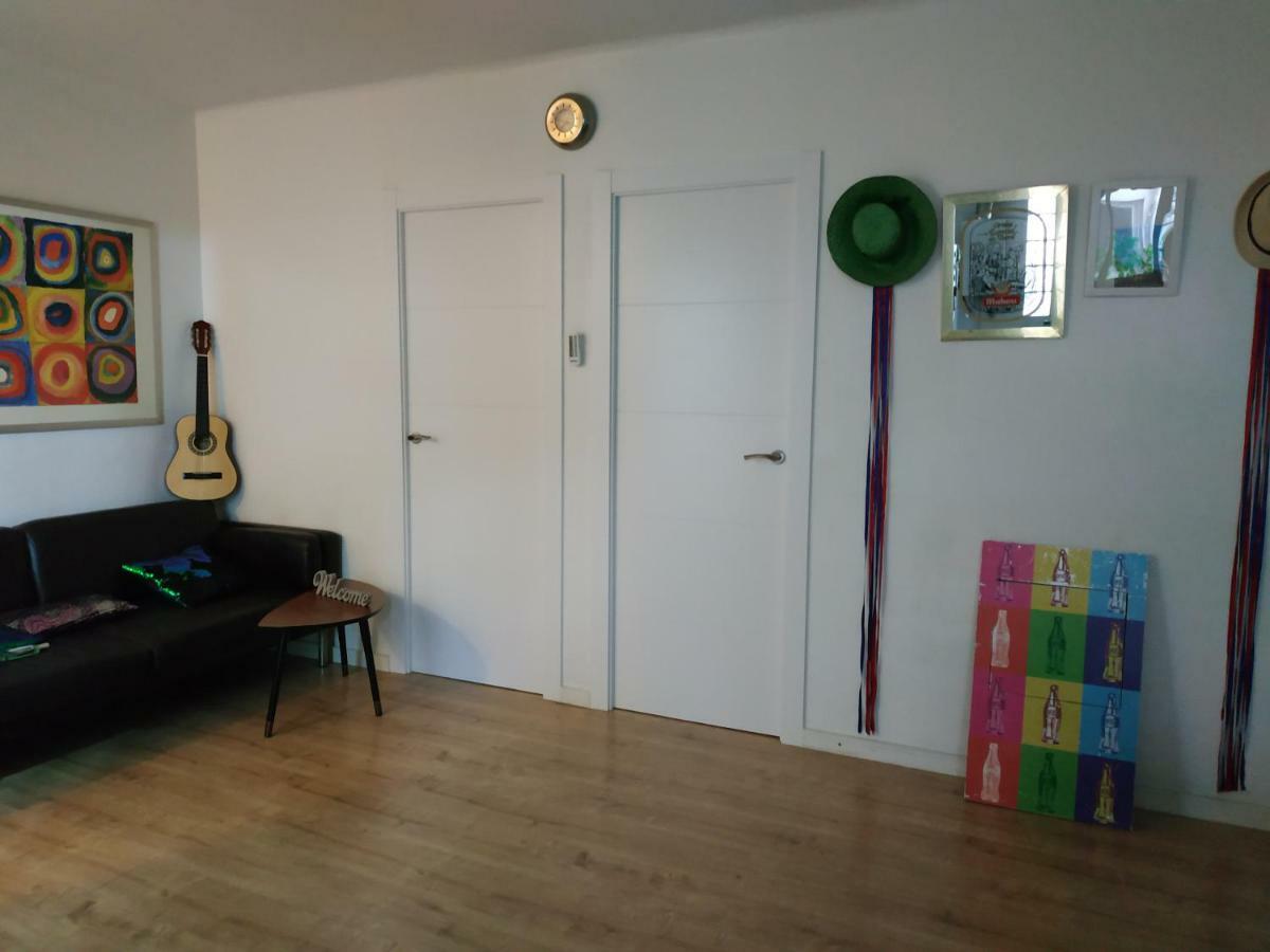 Apartment Barca 1 Camp Nou ロスピタレート・デ・リョブレガート エクステリア 写真